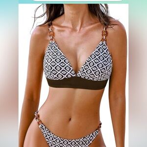 CUPSHE Brown and White Geometric Bikini Set w adjustable chain straps